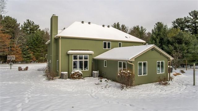 139 Canterbury Road, Eau Claire, WI 54701