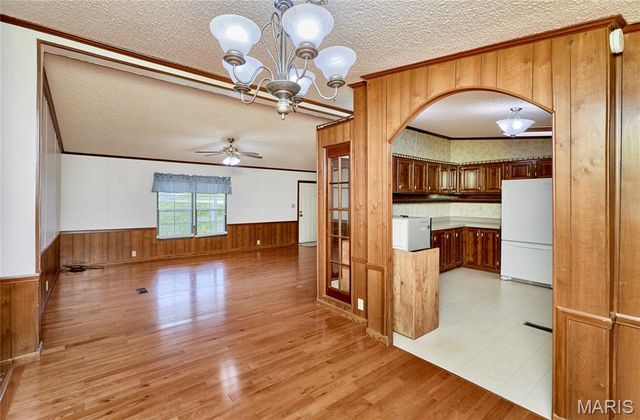 117 Cedar Parc Lane, Troy, MO 63379