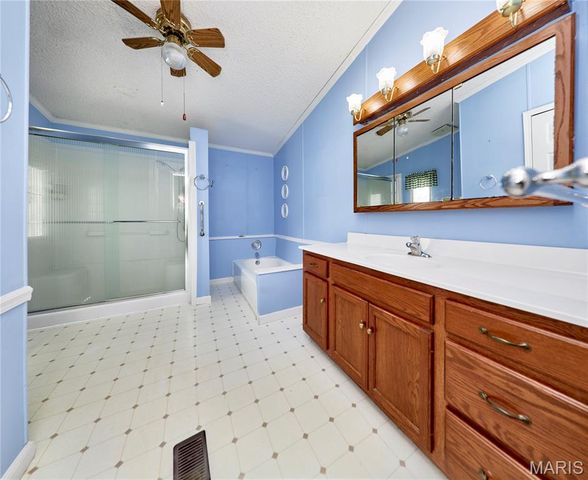 117 Cedar Parc Lane, Troy, MO 63379