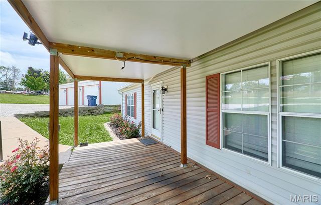 117 Cedar Parc Lane, Troy, MO 63379