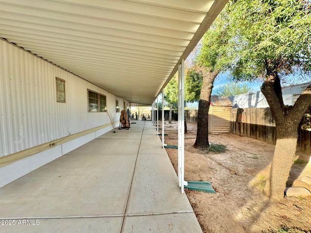 27021 N 211TH Avenue, Wittmann, AZ 85361