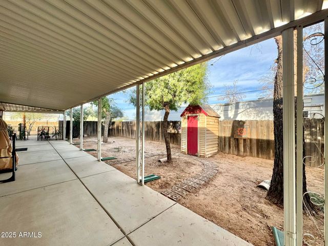 27021 N 211TH Avenue, Wittmann, AZ 85361