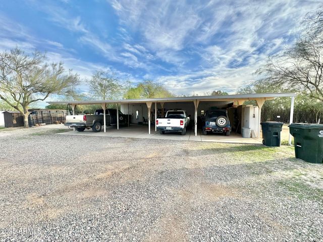 27021 N 211TH Avenue, Wittmann, AZ 85361