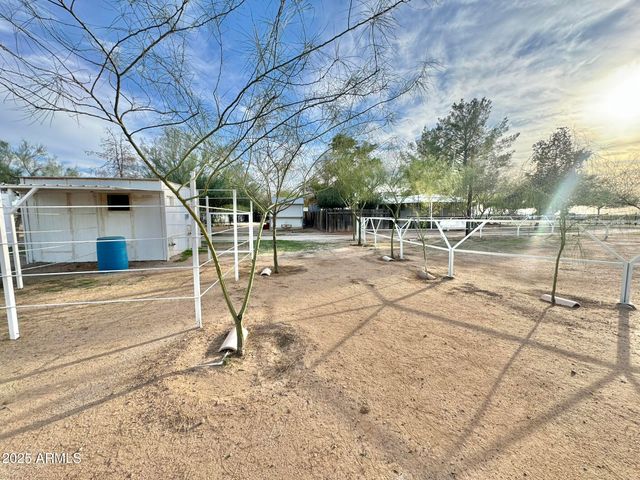 27021 N 211TH Avenue, Wittmann, AZ 85361