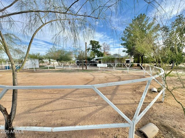 27021 N 211TH Avenue, Wittmann, AZ 85361