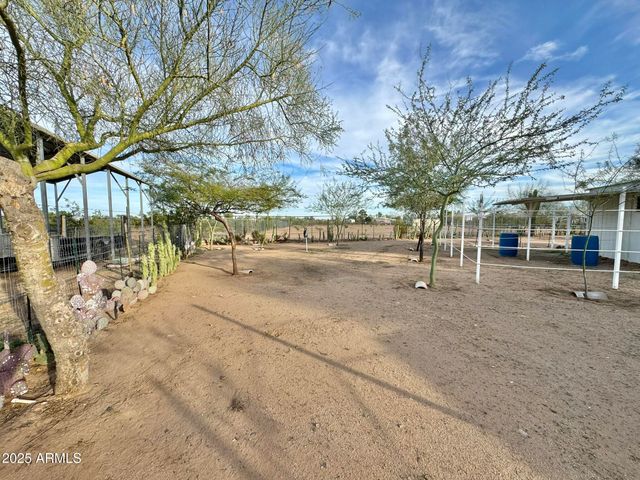 27021 N 211TH Avenue, Wittmann, AZ 85361