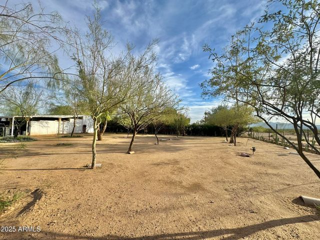27021 N 211TH Avenue, Wittmann, AZ 85361