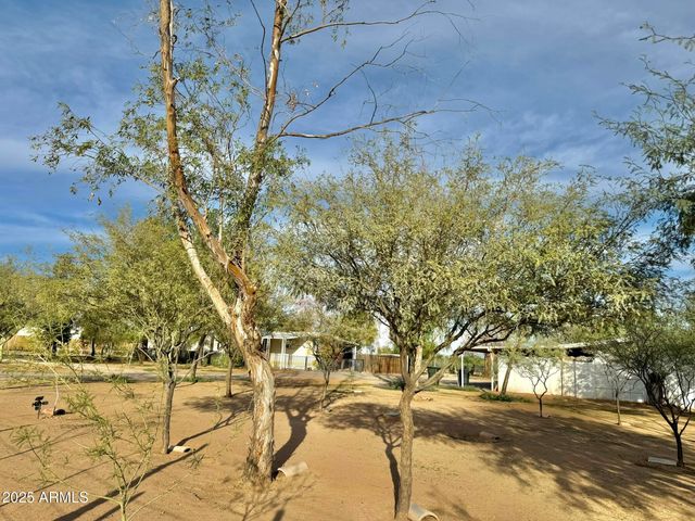 27021 N 211TH Avenue, Wittmann, AZ 85361