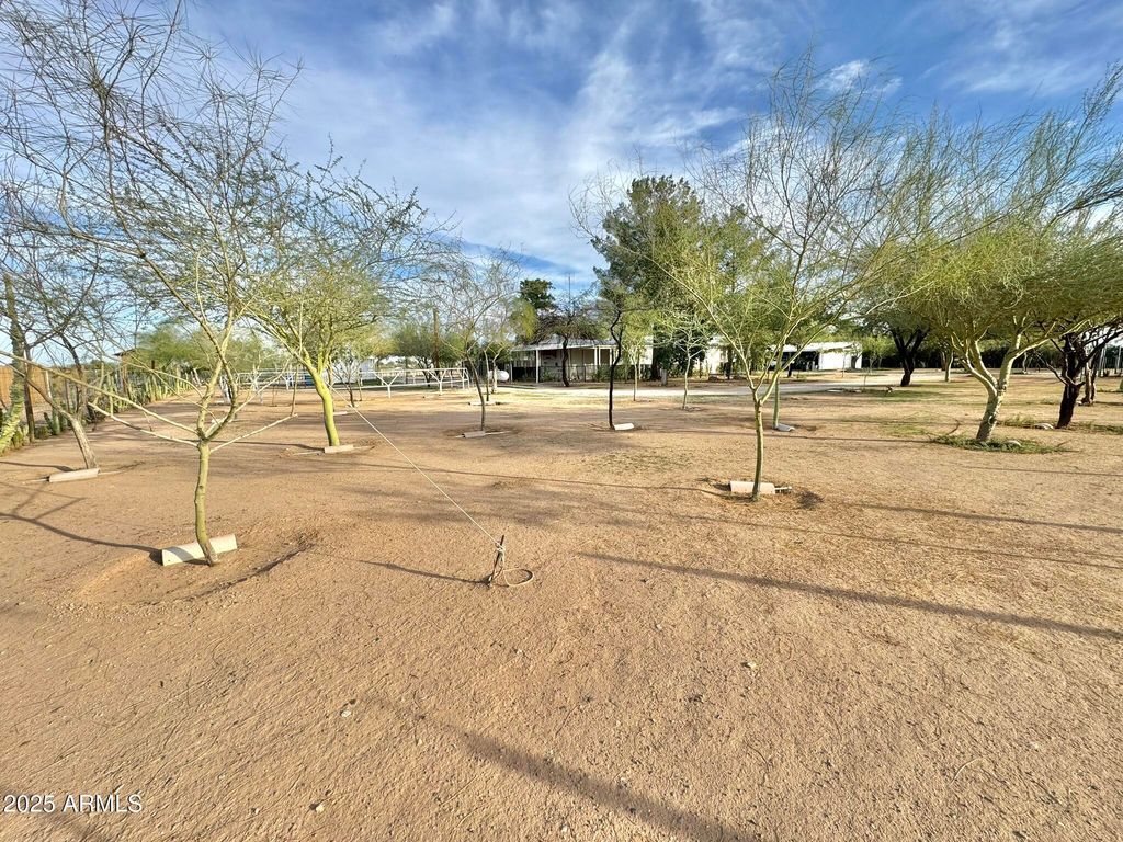 27021 N 211TH Avenue, Wittmann, AZ 85361