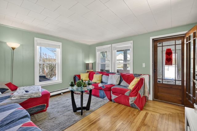 70 Dickey Street, Manchester, NH 03102