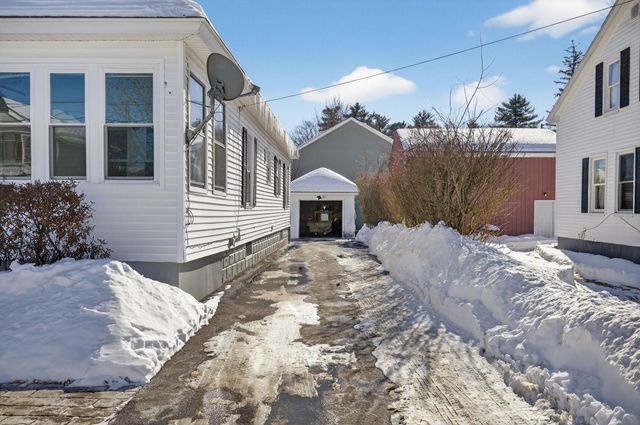 70 Dickey Street, Manchester, NH 03102