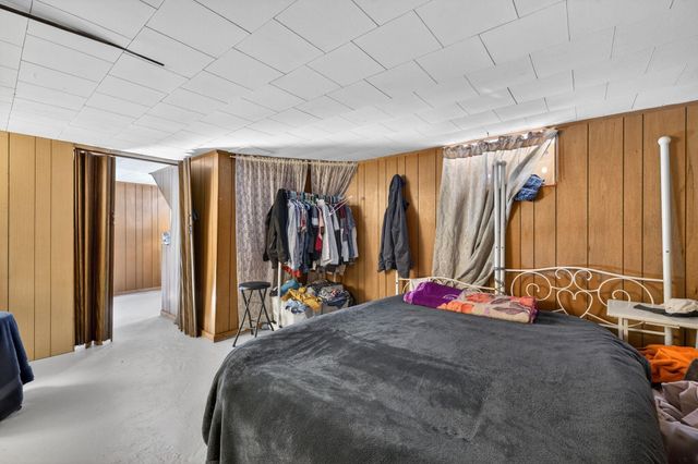 70 Dickey Street, Manchester, NH 03102