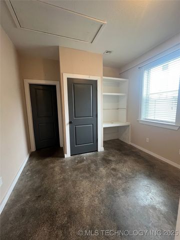 64 Crescent, Ardmore, OK 73401