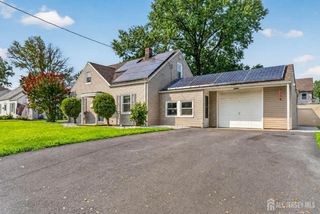 58 Hillcrest Avenue, Edison, NJ 08817