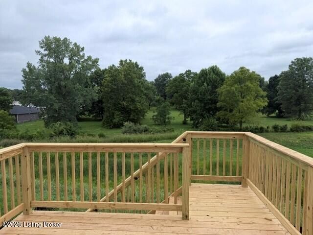 8305 Fairmount Rd, Louisville, KY 40291