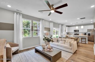 8305 Fairmount Rd, Louisville, KY 40291