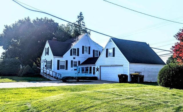 1207 North Drive, Pleasant, MI 48858