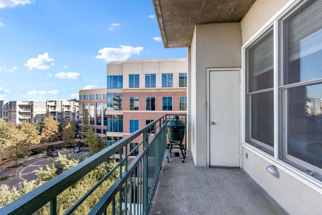 5055 Addison Circle 733, Addison, TX 75001