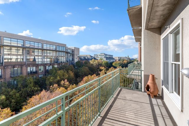 5055 Addison Circle 733, Addison, TX 75001