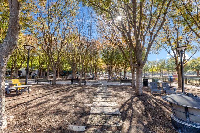 5055 Addison Circle 733, Addison, TX 75001