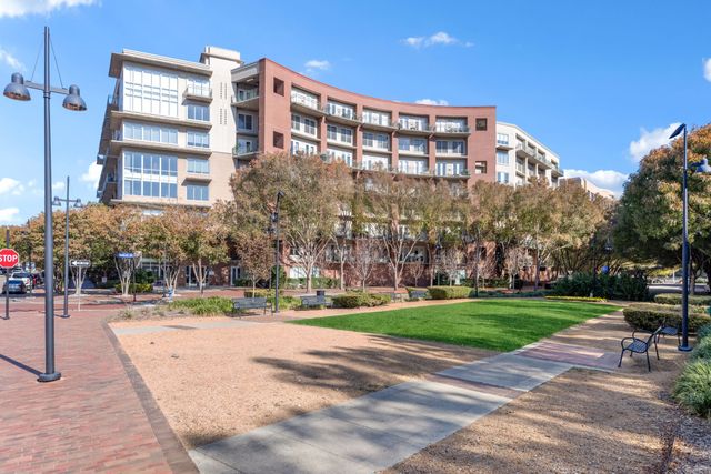 5055 Addison Circle 733, Addison, TX 75001