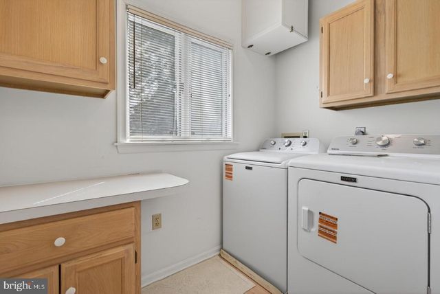 6516 WINDMERE RD, Harrisburg, PA 17111