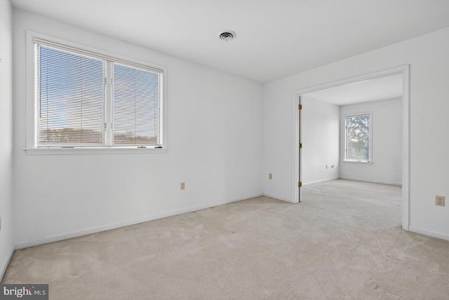 6516 WINDMERE RD, Harrisburg, PA 17111