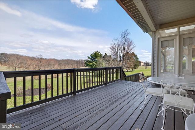 6516 WINDMERE RD, Harrisburg, PA 17111