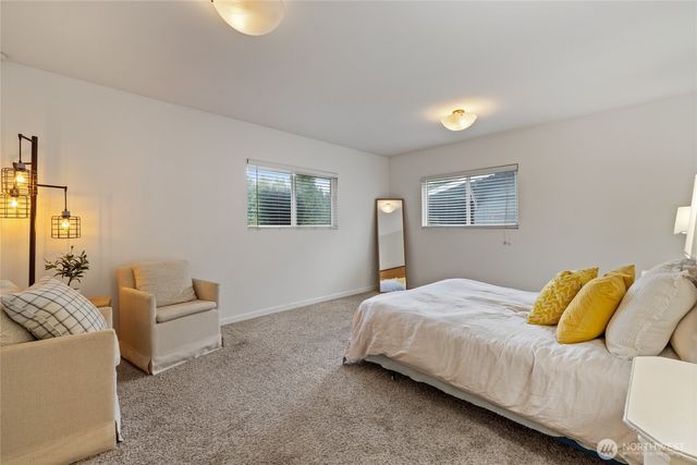 5606 Vickery Avenue E, Tacoma, WA 98443