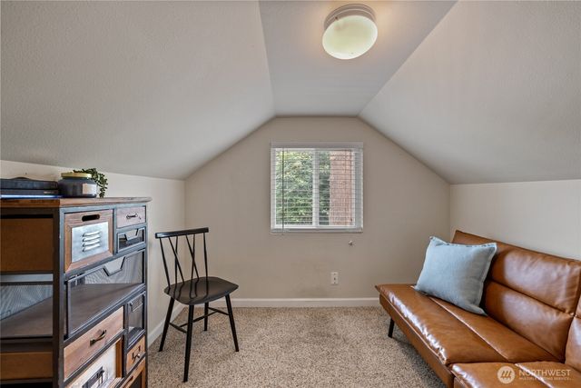 5606 Vickery Avenue E, Tacoma, WA 98443
