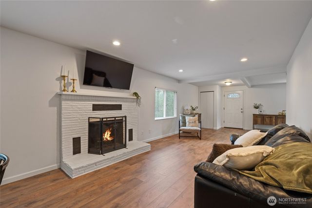 5606 Vickery Avenue E, Tacoma, WA 98443