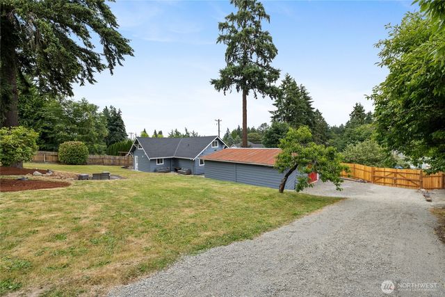 5606 Vickery Avenue E, Tacoma, WA 98443