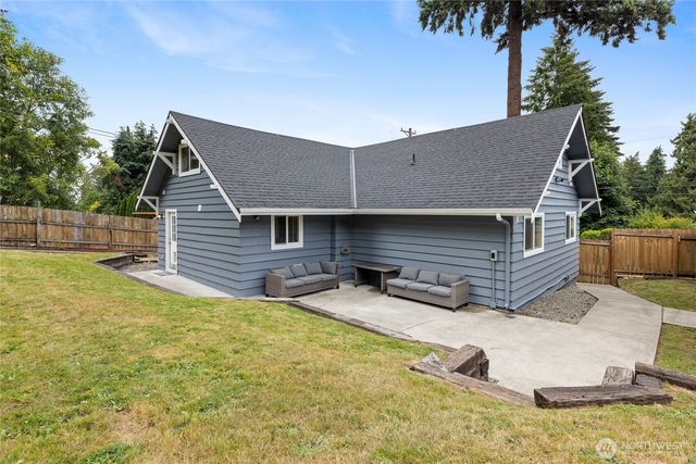 5606 Vickery Avenue E, Tacoma, WA 98443