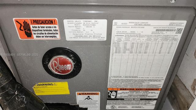 3447 SW 23rd St 3447, Miami, FL 33145