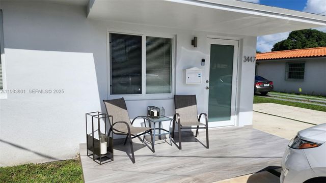 3447 SW 23rd St 3447, Miami, FL 33145