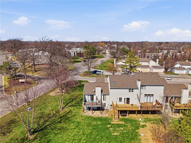 7001 N Askew Avenue, Gladstone, MO 64119