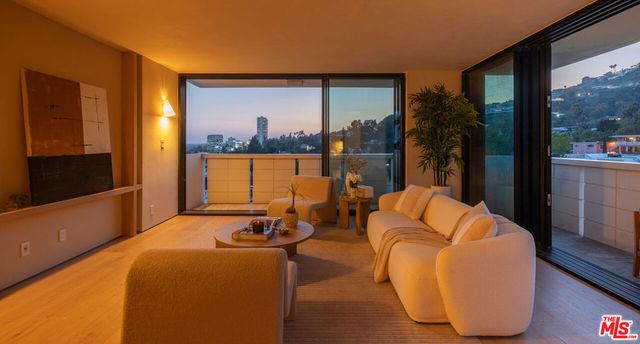 8787 Shoreham Drive 901, West Hollywood, CA 90069