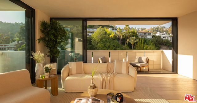 8787 Shoreham Drive 901, West Hollywood, CA 90069