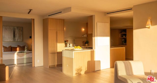 8787 Shoreham Drive 901, West Hollywood, CA 90069
