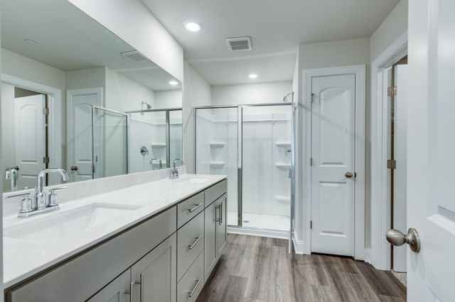 204 Douglas Bend Rd Unit 1402, Gallatin, TN 37066