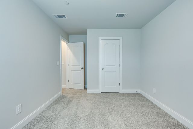 204 Douglas Bend Rd Unit 1402, Gallatin, TN 37066