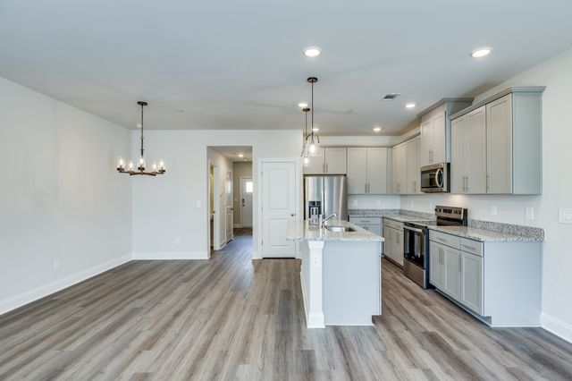 204 Douglas Bend Rd Unit 1402, Gallatin, TN 37066