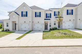 204 Douglas Bend Rd Unit 1402, Gallatin, TN 37066