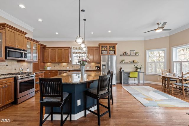 102 Legends Way, Chapel Hill, NC 27516