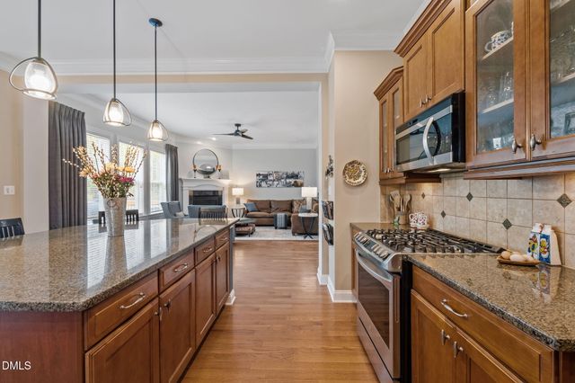 102 Legends Way, Chapel Hill, NC 27516