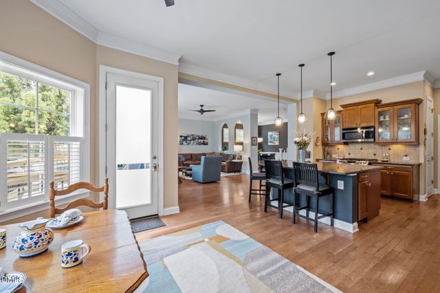 102 Legends Way, Chapel Hill, NC 27516