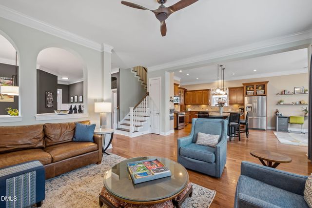 102 Legends Way, Chapel Hill, NC 27516