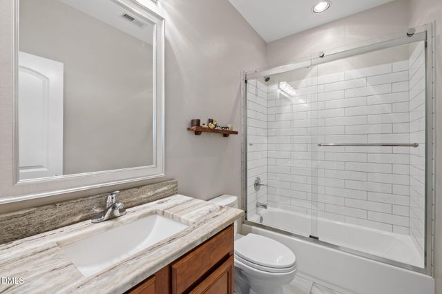 102 Legends Way, Chapel Hill, NC 27516