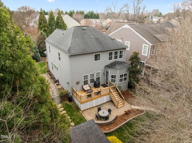 102 Legends Way, Chapel Hill, NC 27516