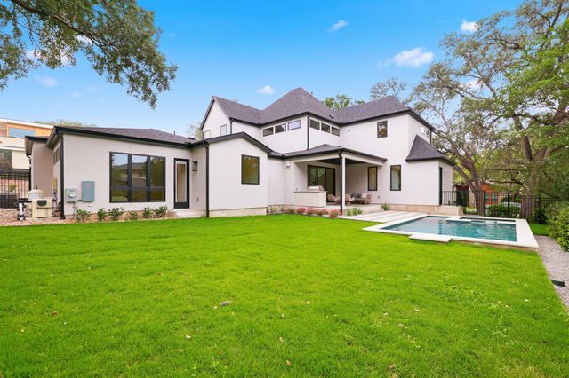 2605 Forest Bend DR, Austin, TX 78704